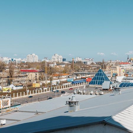 Апартаменты С Двумя Спальнями В Центре Города Odessa Extérieur photo
